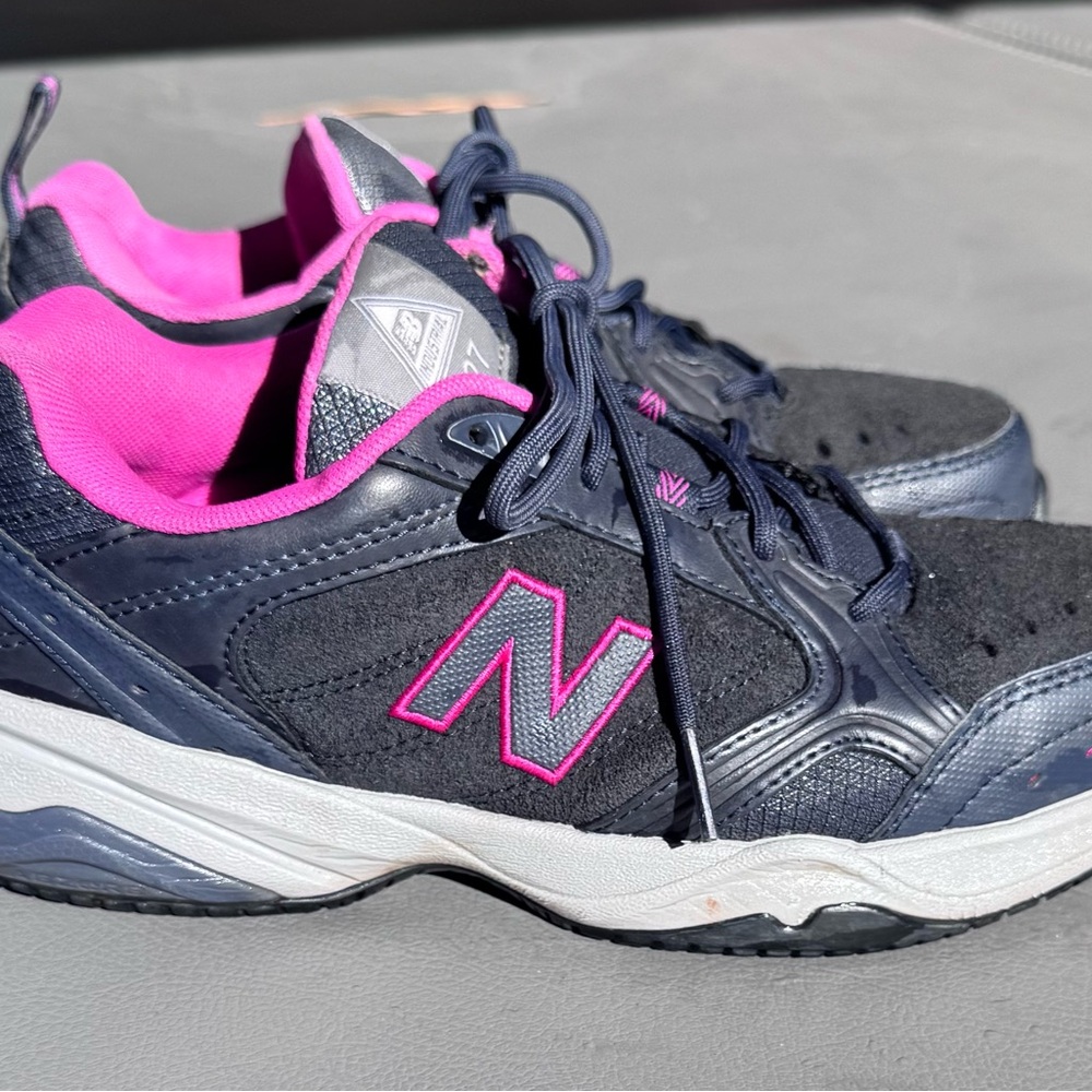 New Balance Women's Dark Blue and Magenta Sneakers